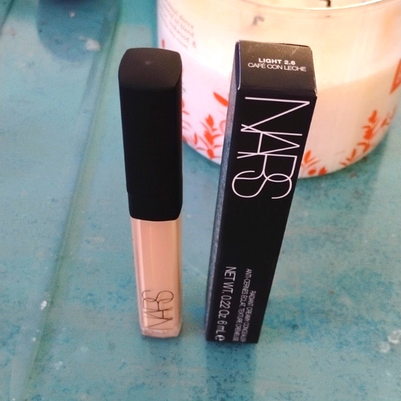 NIB NARS Radiant Creamy Concealer - Cafe Con Leche - Picture 2 of 8